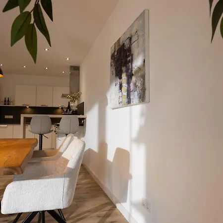 Appartement Exklusive In Am Laacher *